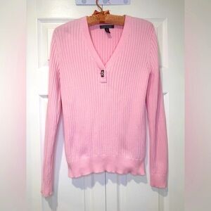 Lauren Ralph Lauren pink metal clip sweater. Size Medium EEUC Very pretty!